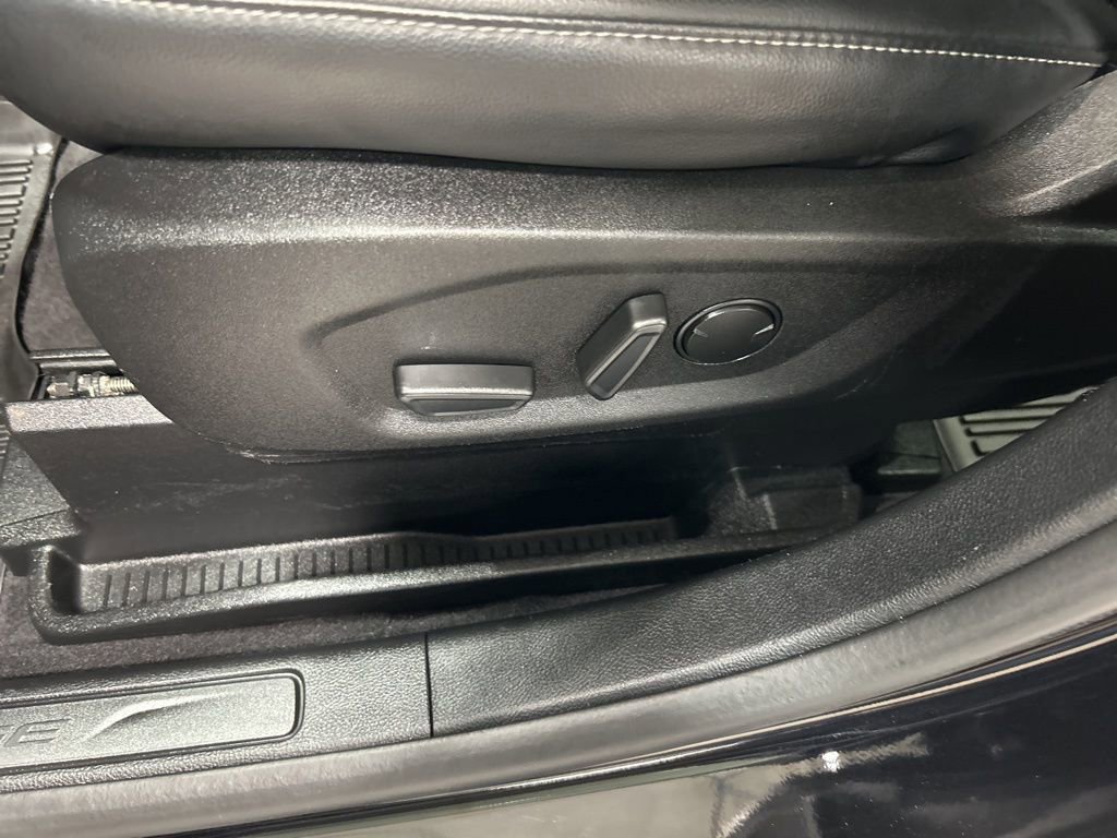 Certified 2024 Ford Edge SEL w/ Convenience Package image 13