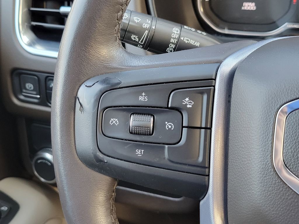 Used 2021 GMC Yukon XL SLT w/ Rear Media and Nav Package image 30