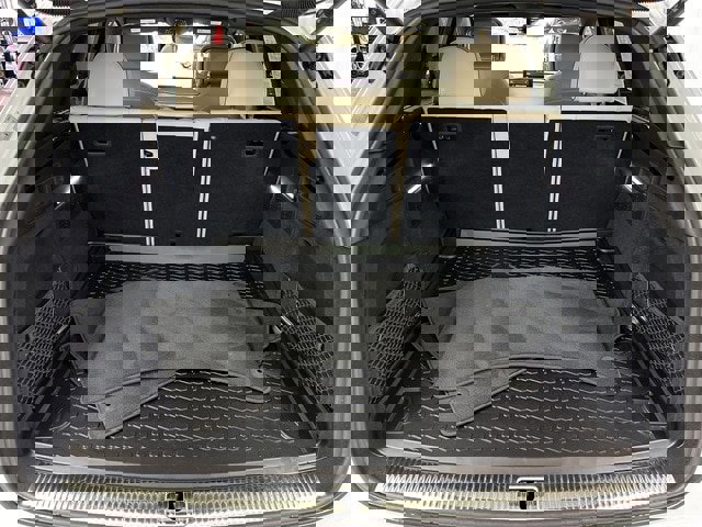 Used 2024 Audi Q5 e Premium Plus image 14