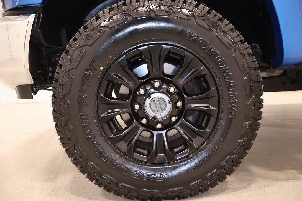 Certified 2020 Ford F350 Lariat w/ Tremor Off-Road Package image 45