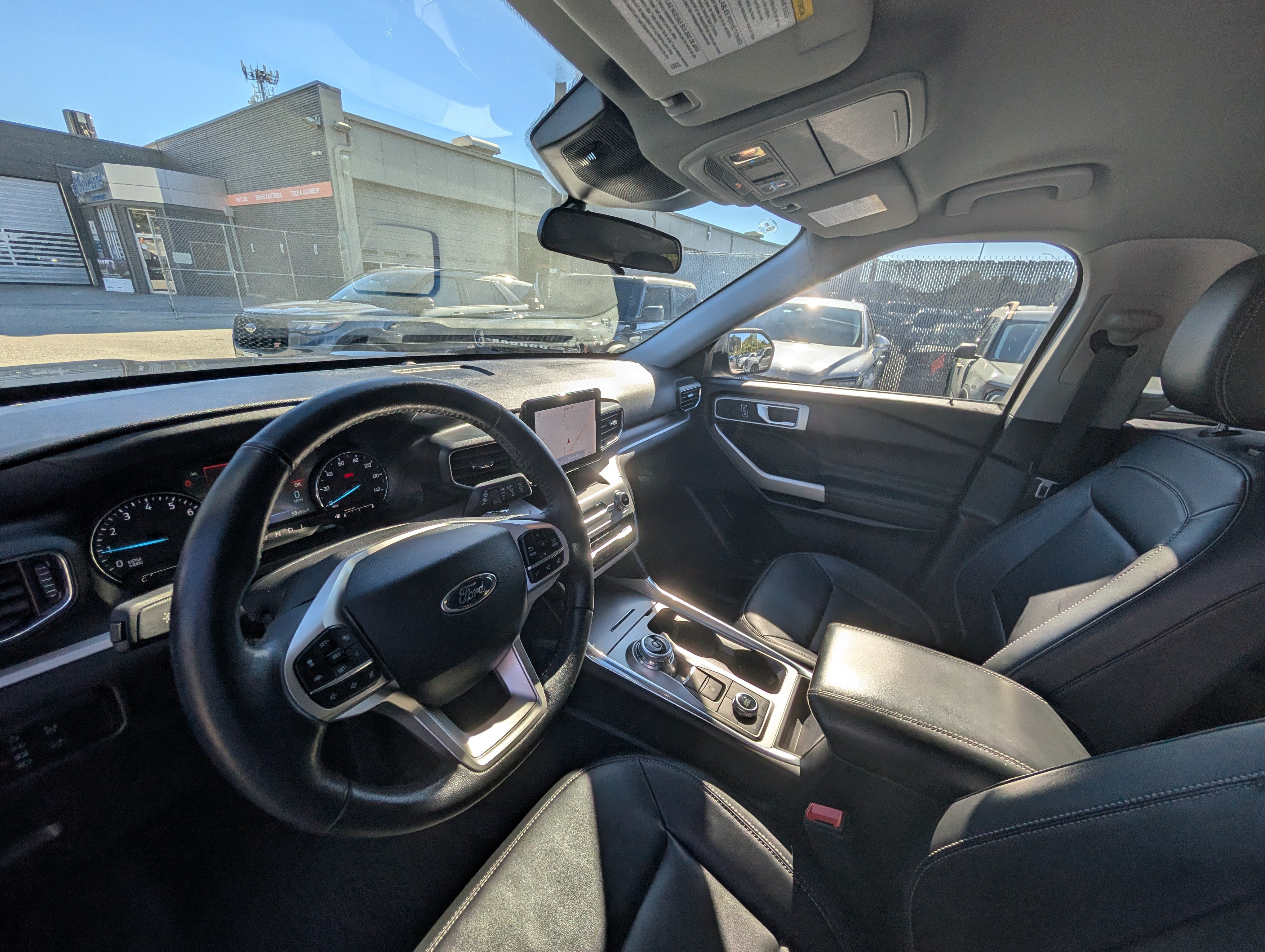 Certified 2023 Ford Explorer XLT w/ Equipment Group 202A AWD/4WD image 19