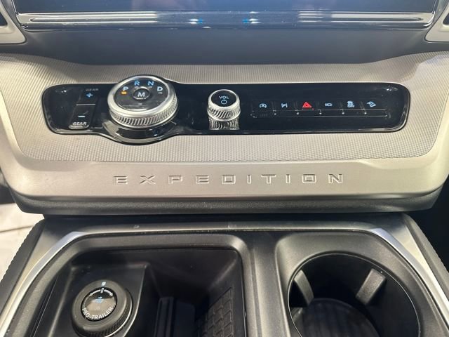 Certified 2025 Ford Expedition Max Active image 30