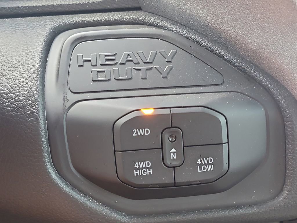 Used 2025 RAM 2500 Tradesman AWD/4WD image 25