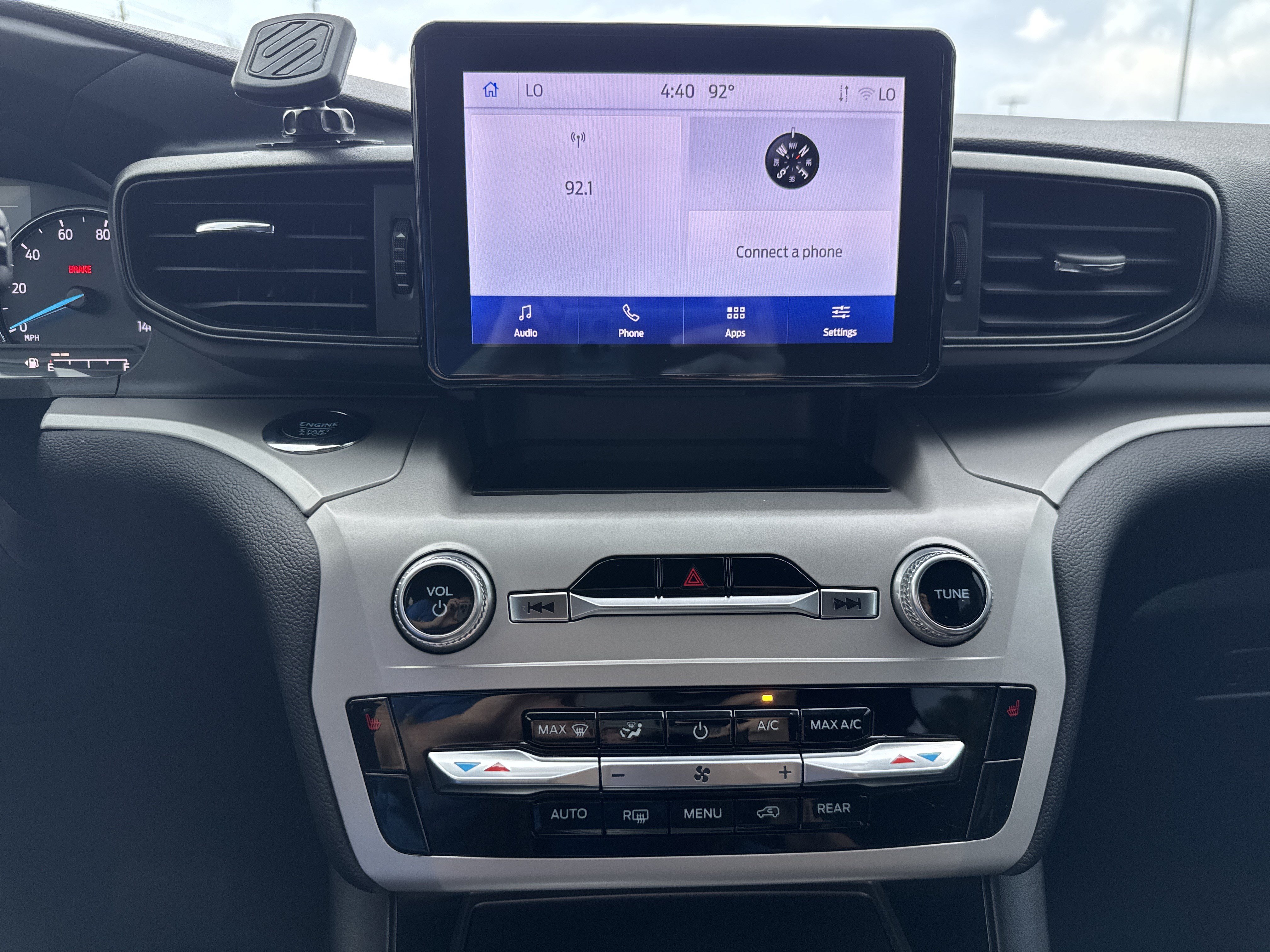 Certified 2023 Ford Explorer XLT AWD/4WD image 19