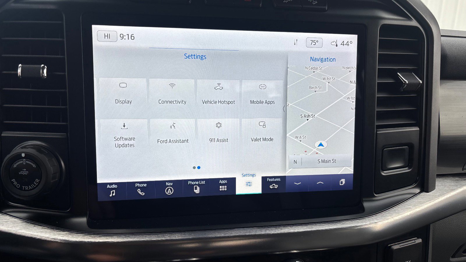 Certified 2022 Ford F150 Lariat w/ Equipment Group 502A High image 36