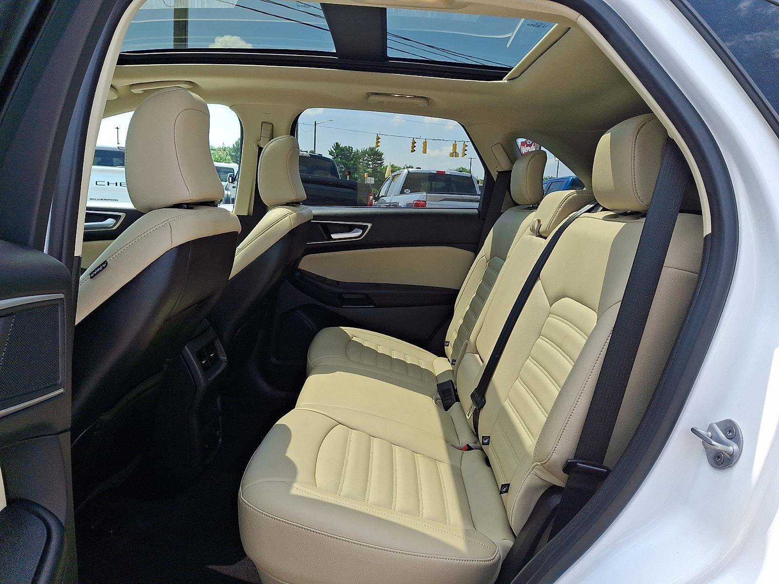 Certified 2023 Ford Edge SEL w/ Convenience Package AWD/4WD image 12