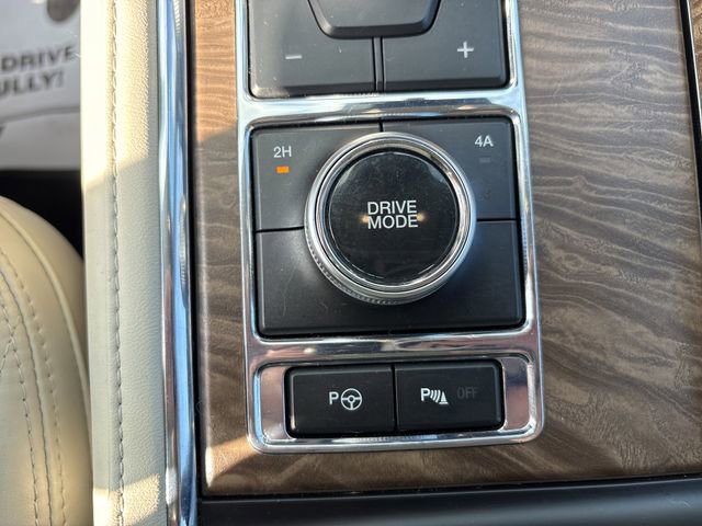 Certified 2019 Ford Expedition Platinum AWD/4WD image 42