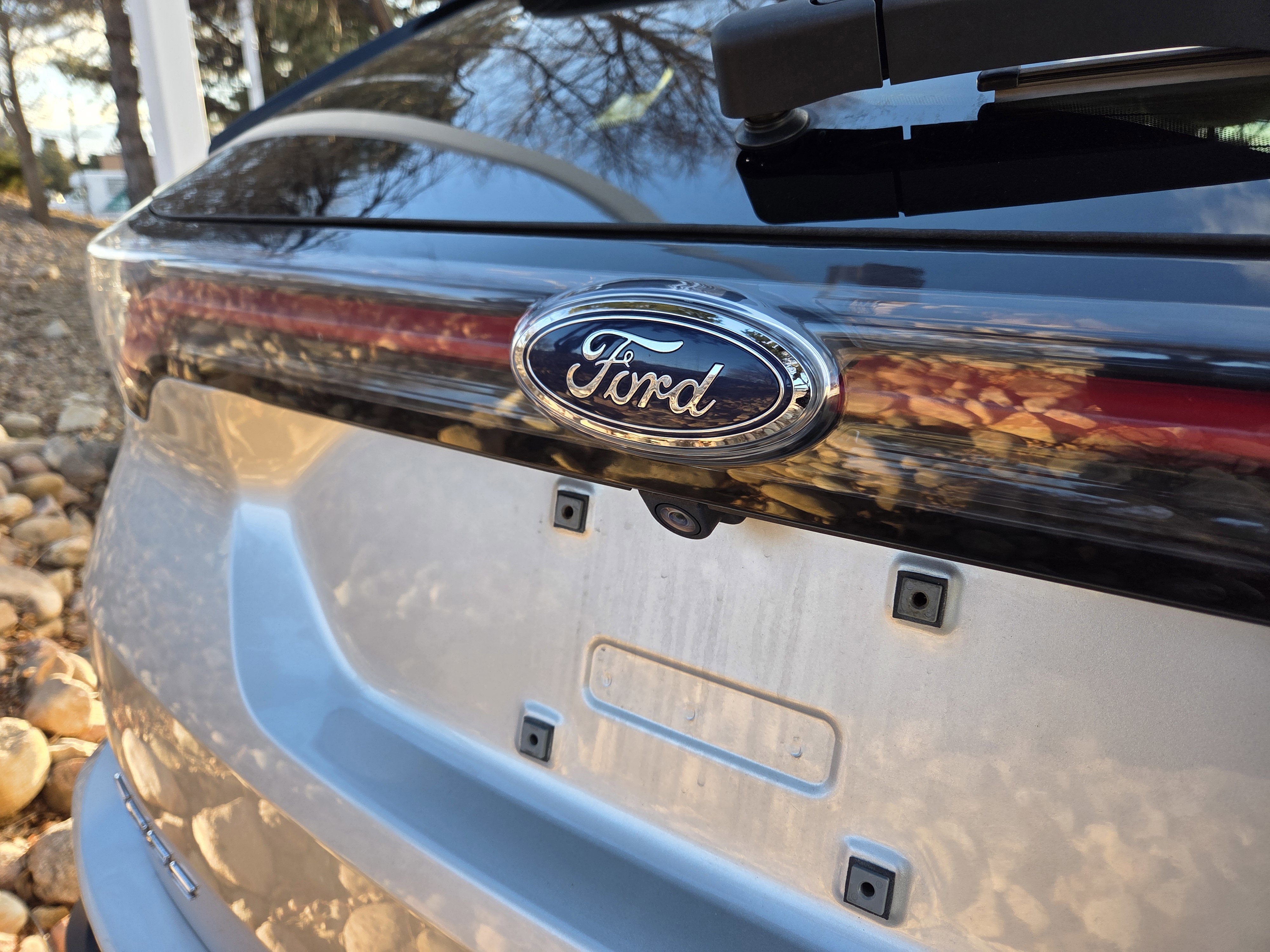 Certified 2018 Ford Edge Titanium image 15