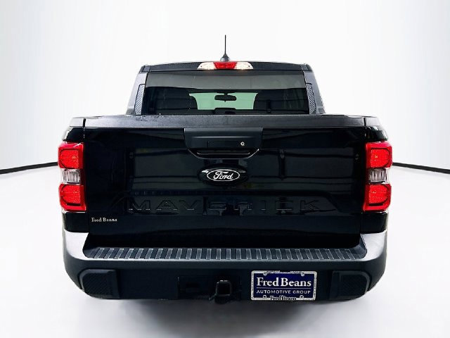 Certified 2025 Ford Maverick XLT w/ Black Appearance Package AWD/4WD image 7
