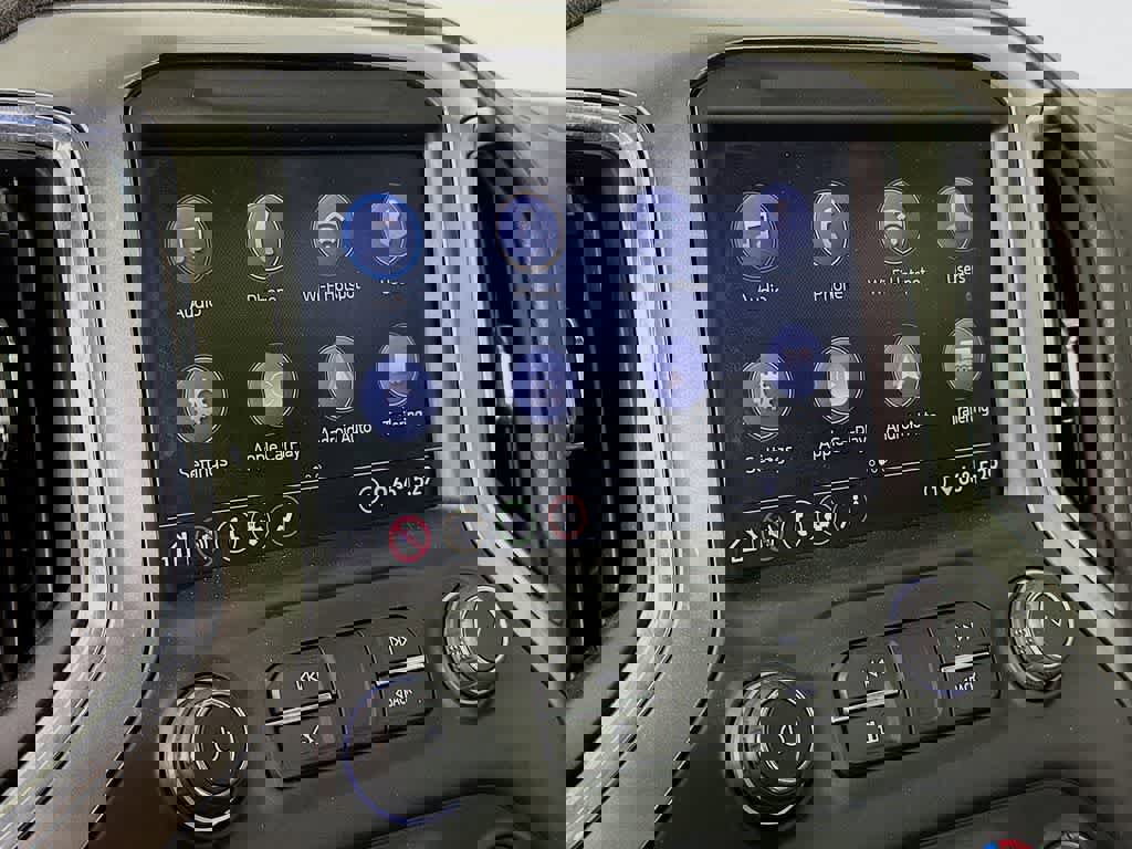 Used 2020 Chevrolet Silverado 1500 LT Trail Boss image 20