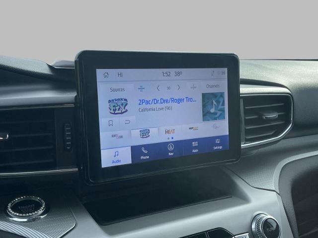 Certified 2022 Ford Explorer XLT w/ Equipment Group 202A image 32