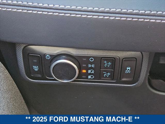 Certified 2025 Ford Mustang Mach-E Premium image 19