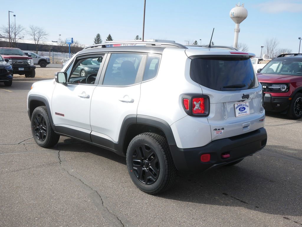 Used 2018 Jeep Renegade Trailhawk AWD/4WD image 7