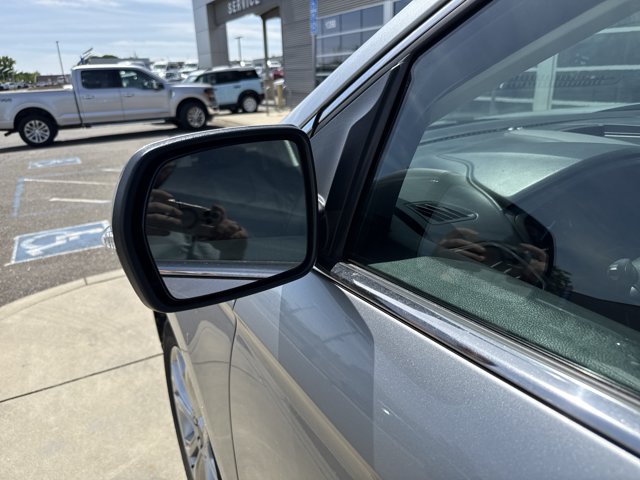Certified 2024 Ford Edge Titanium AWD/4WD image 10