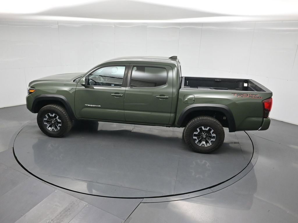 Used 2022 Toyota Tacoma TRD Off-Road w/ Technology Package RWD image 45