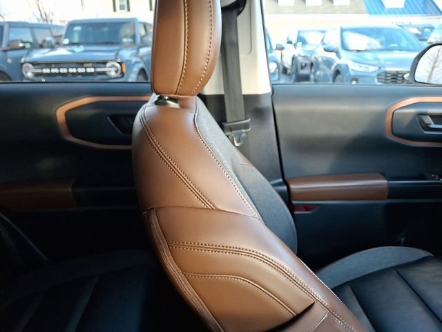 Certified 2022 Ford Bronco Sport Outer Banks image 14