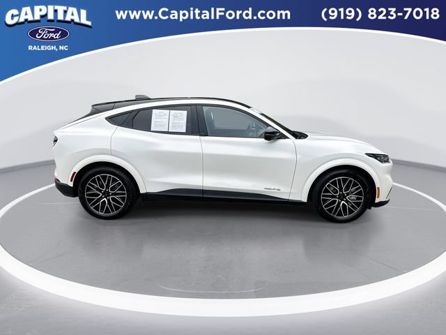 Certified 2025 Ford Mustang Mach-E Premium AWD/4WD image 9