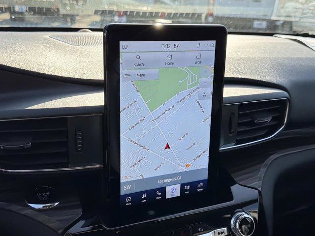 Certified 2022 Ford Explorer Limited w/ Limited Technology Package image 25