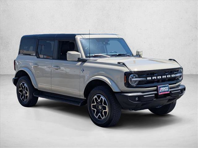 Certified 2025 Ford Bronco Outer Banks AWD/4WD image 3