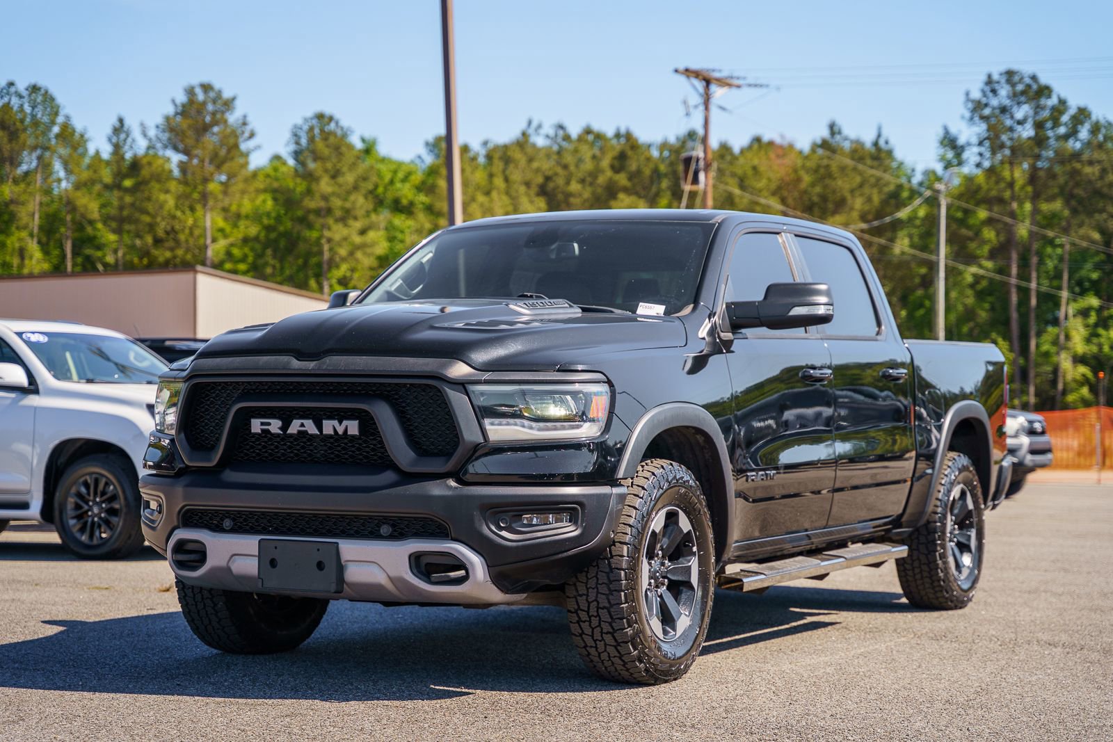 Used 2019 RAM 1500 Rebel w/ Rebel Level 2 Equipment Group AWD/4WD image 3