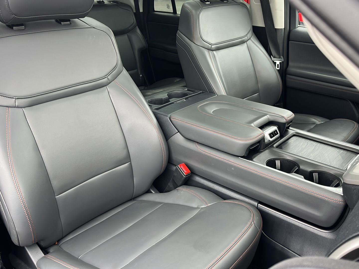 Certified 2025 Ford Expedition Max Active image 15