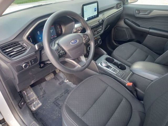 Certified 2025 Ford Escape Active AWD/4WD image 10