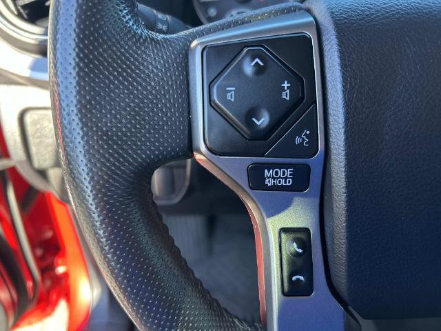 Used 2022 Toyota Tacoma SR5 RWD image 26