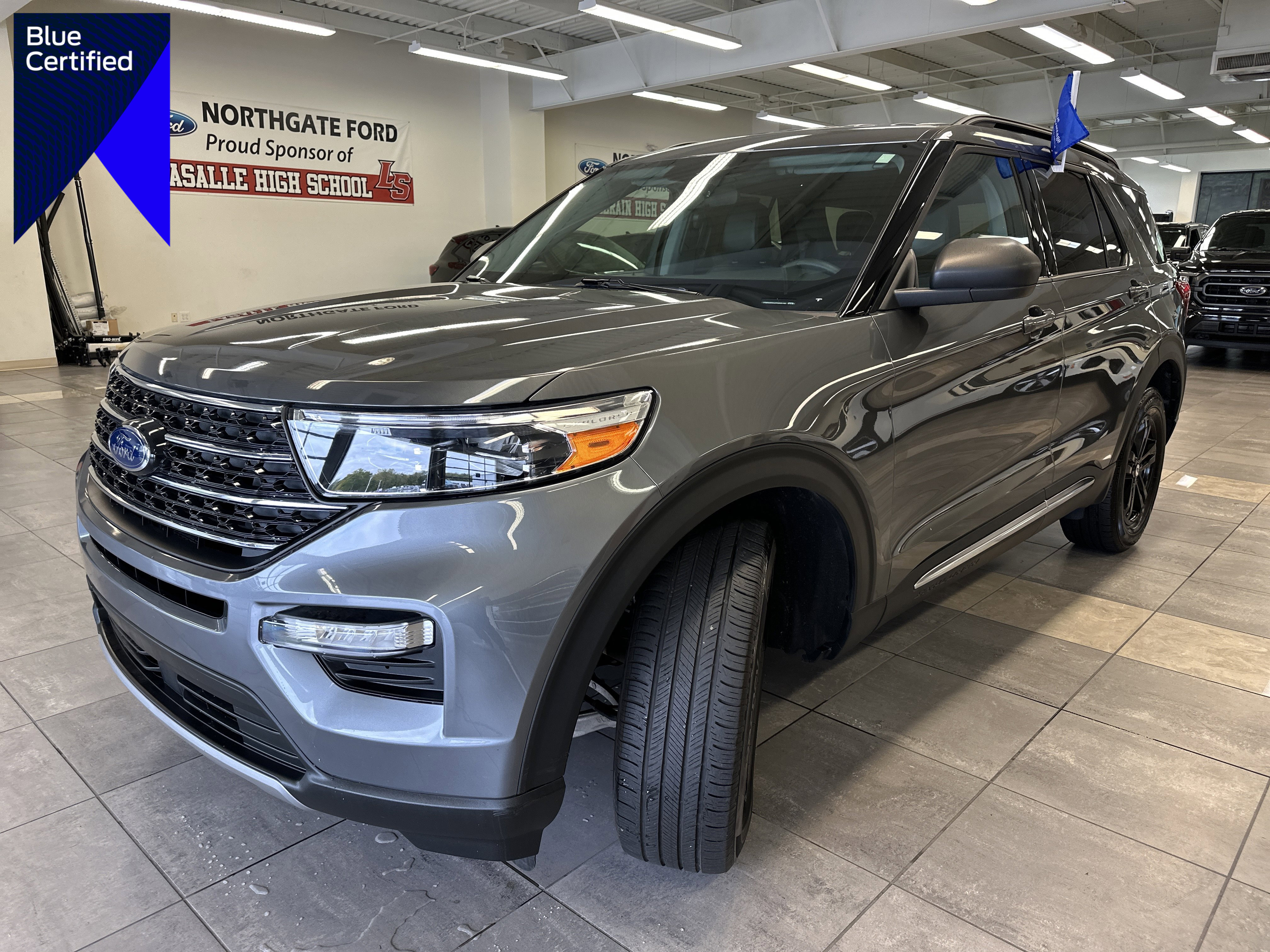 Certified 2023 Ford Explorer XLT w/ Equipment Group 202A