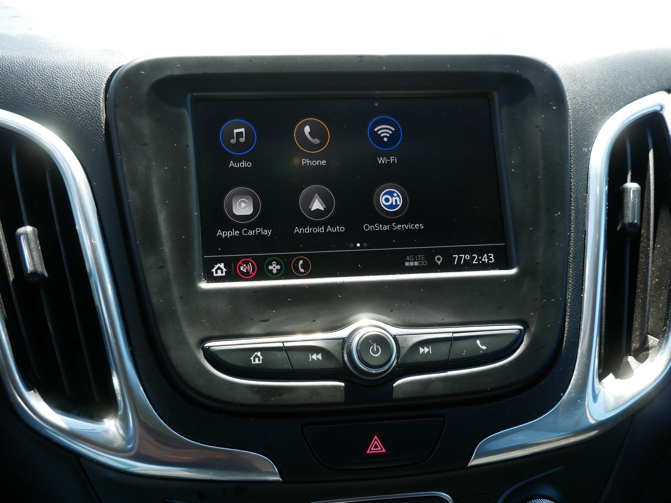Used 2020 Chevrolet Equinox LT AWD/4WD image 22