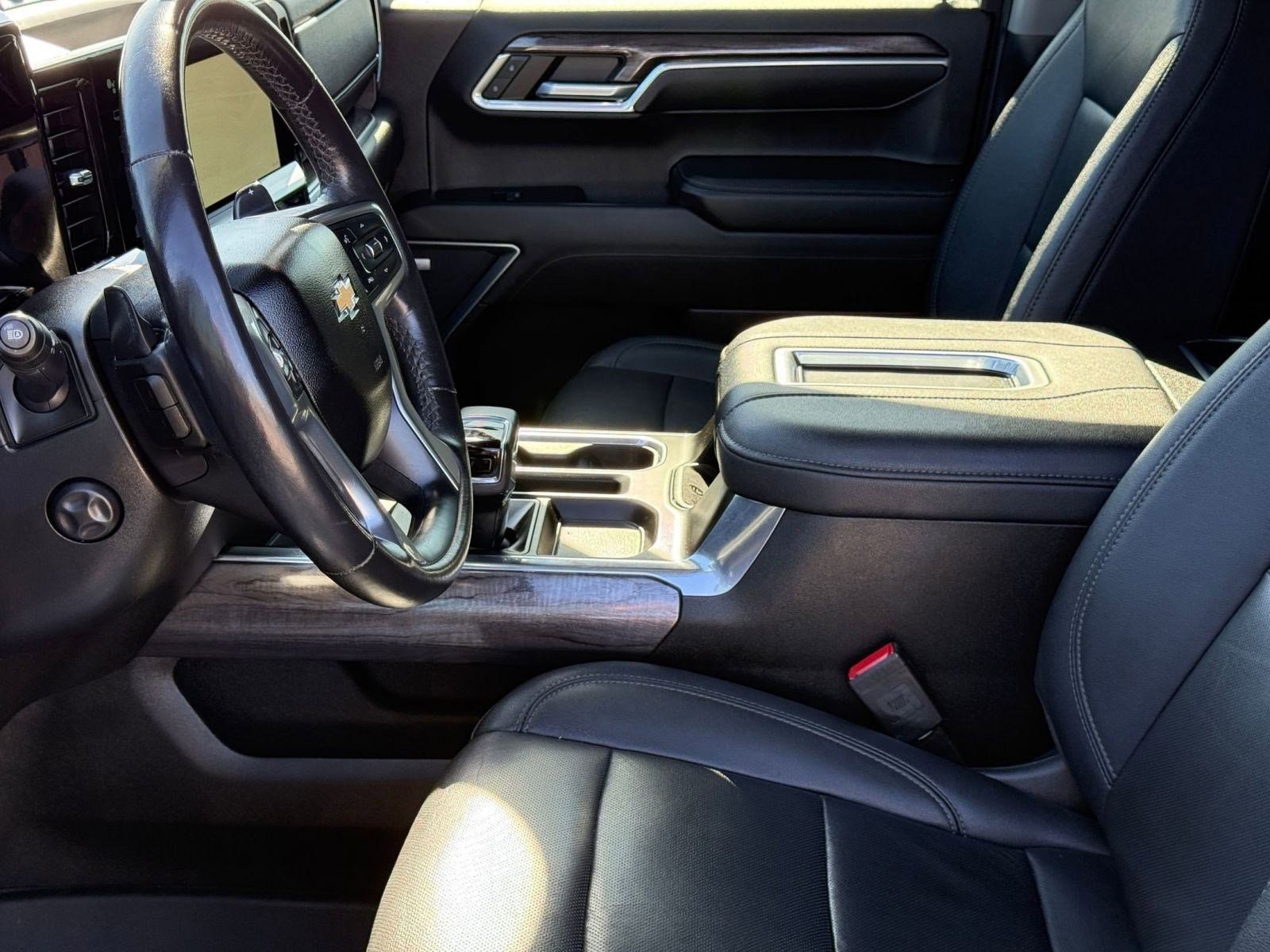 Used 2022 Chevrolet Silverado 1500 LTZ image 23