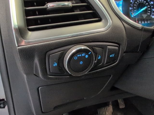 Certified 2018 Ford Edge Titanium w/ Equipment Group 301A AWD/4WD image 16