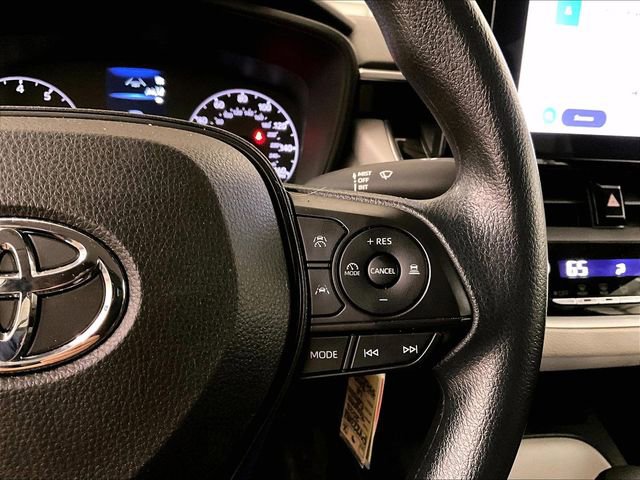 Used 2023 Toyota Corolla LE FWD image 18