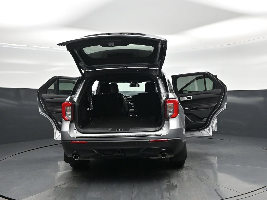Certified 2023 Ford Explorer ST-Line w/ Class IV Trailer Tow Package RWD image 34