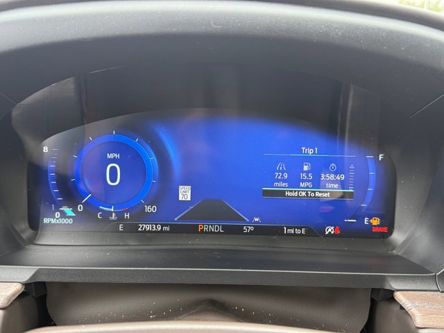 Certified 2024 Ford Explorer Platinum w/ Technology Package image 3