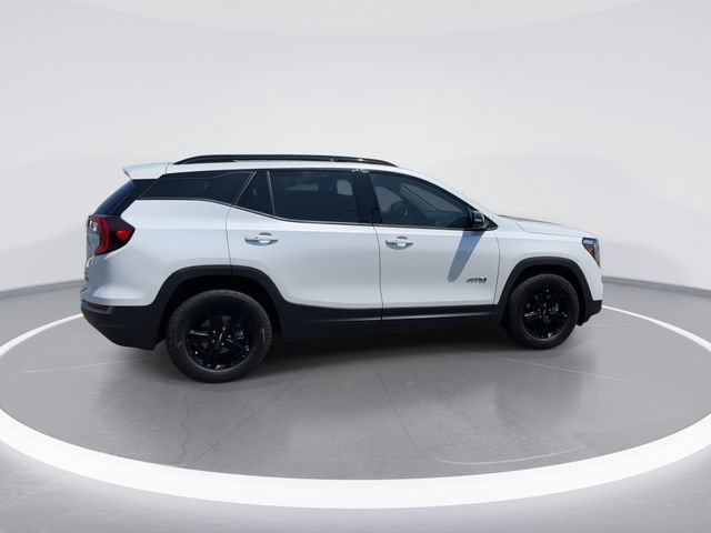 Used 2022 GMC Terrain AT4 w/ Infotainment Package II AWD/4WD image 8