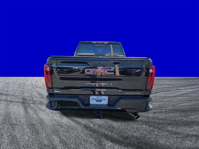 Used 2024 GMC Sierra 2500 Denali w/ Denali Reserve Package AWD/4WD image 5