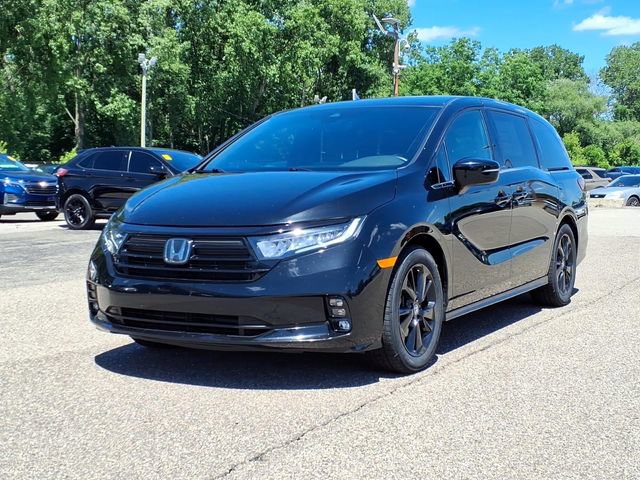 Used 2024 Honda Odyssey Sport image 3