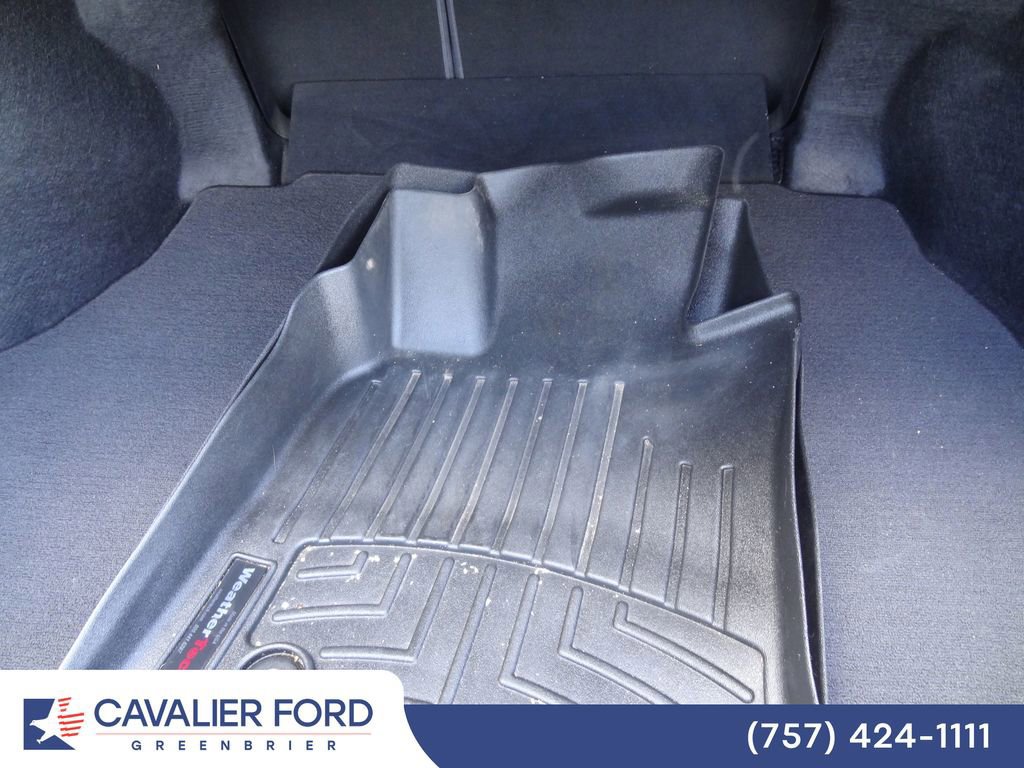 Used 2019 Toyota Camry SE FWD image 9