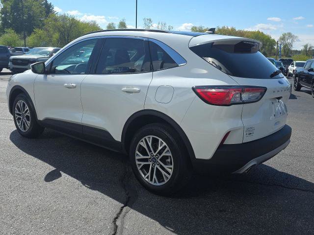 Certified 2022 Ford Escape SEL w/ Technology Package AWD/4WD image 5