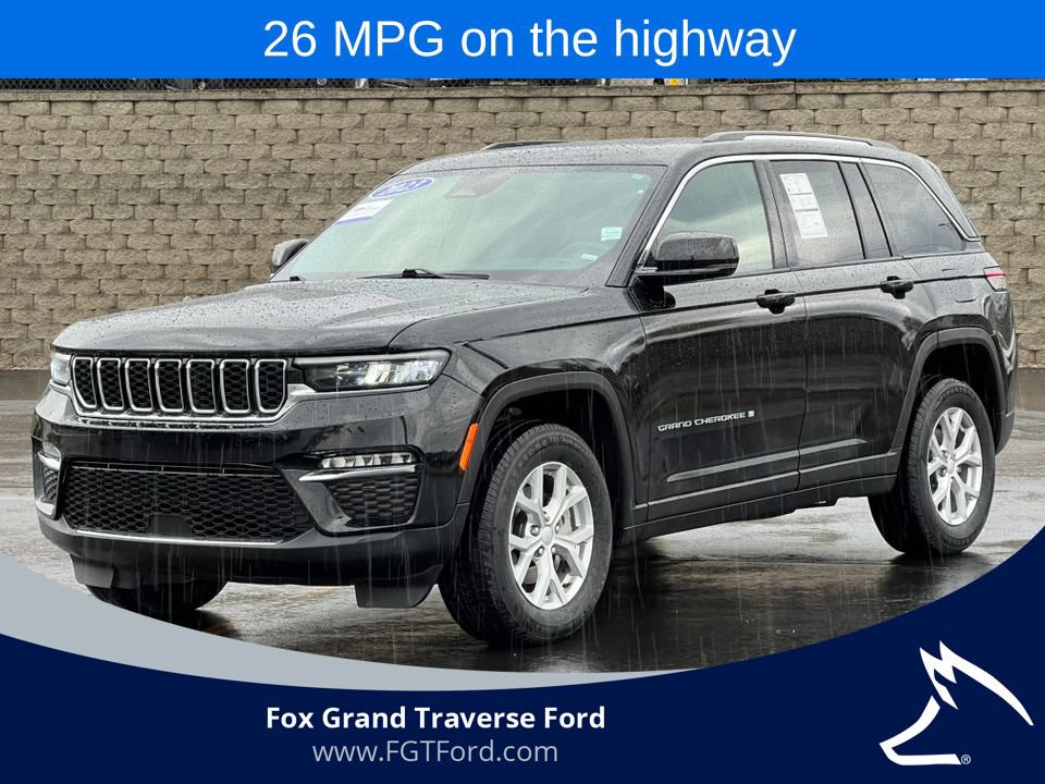 Used 2023 Jeep Grand Cherokee Limited AWD/4WD image 1
