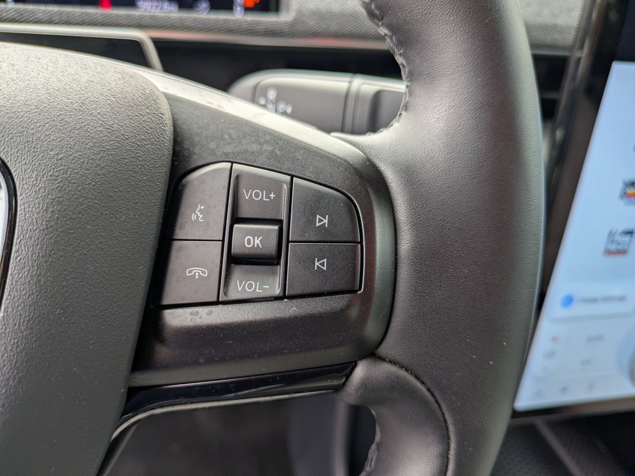 Certified 2025 Ford Mustang Mach-E Premium AWD/4WD image 20