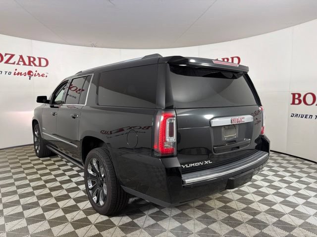 Used 2018 GMC Yukon XL Denali w/ Denali Ultimate Package AWD/4WD image 6