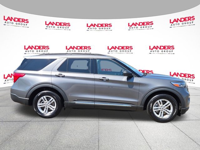 Certified 2023 Ford Explorer XLT w/ Equipment Group 202A RWD image 2