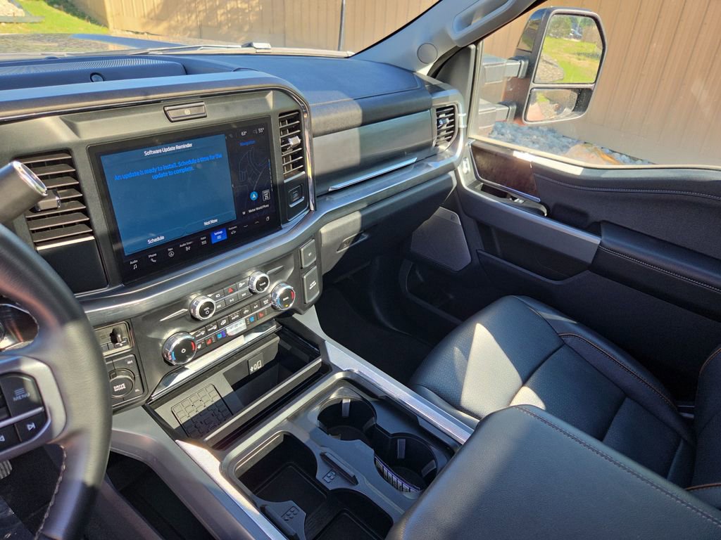 Certified 2025 Ford F350 Lariat AWD/4WD image 20