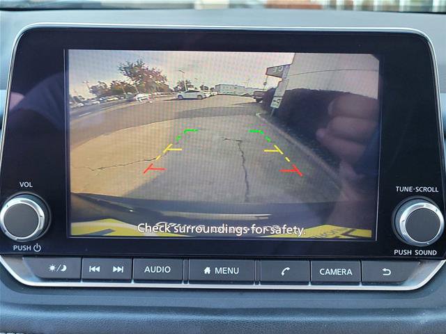 Used 2023 Nissan Rogue SV FWD image 12