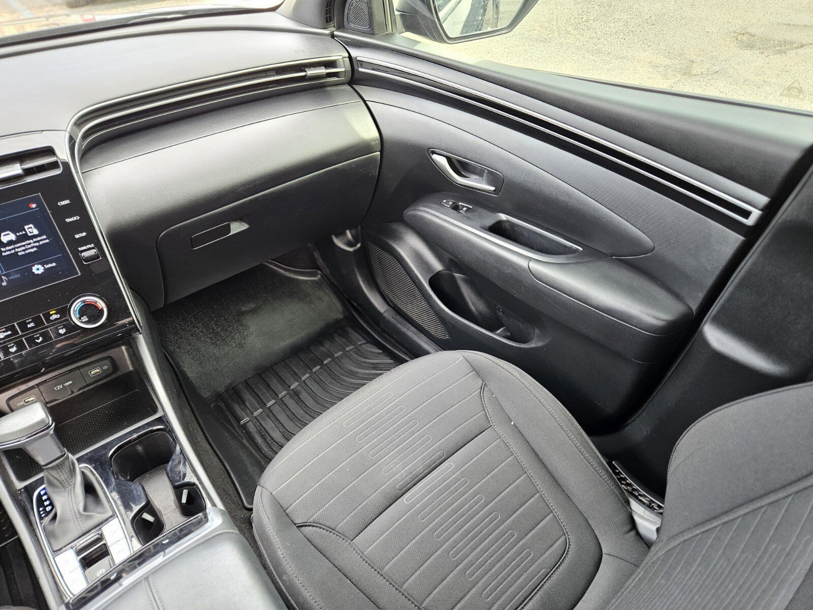 Used 2022 Hyundai Santa Cruz SEL w/ Cargo Package image 16