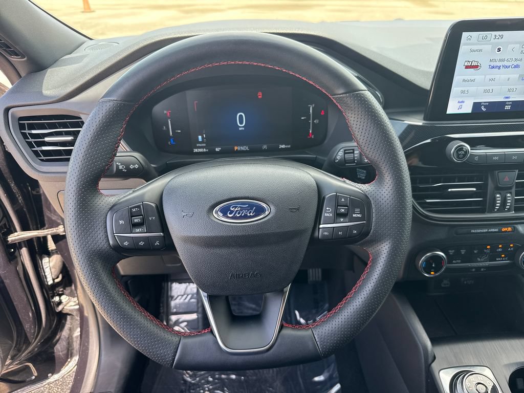 Certified 2025 Ford Escape ST-Line FWD image 15