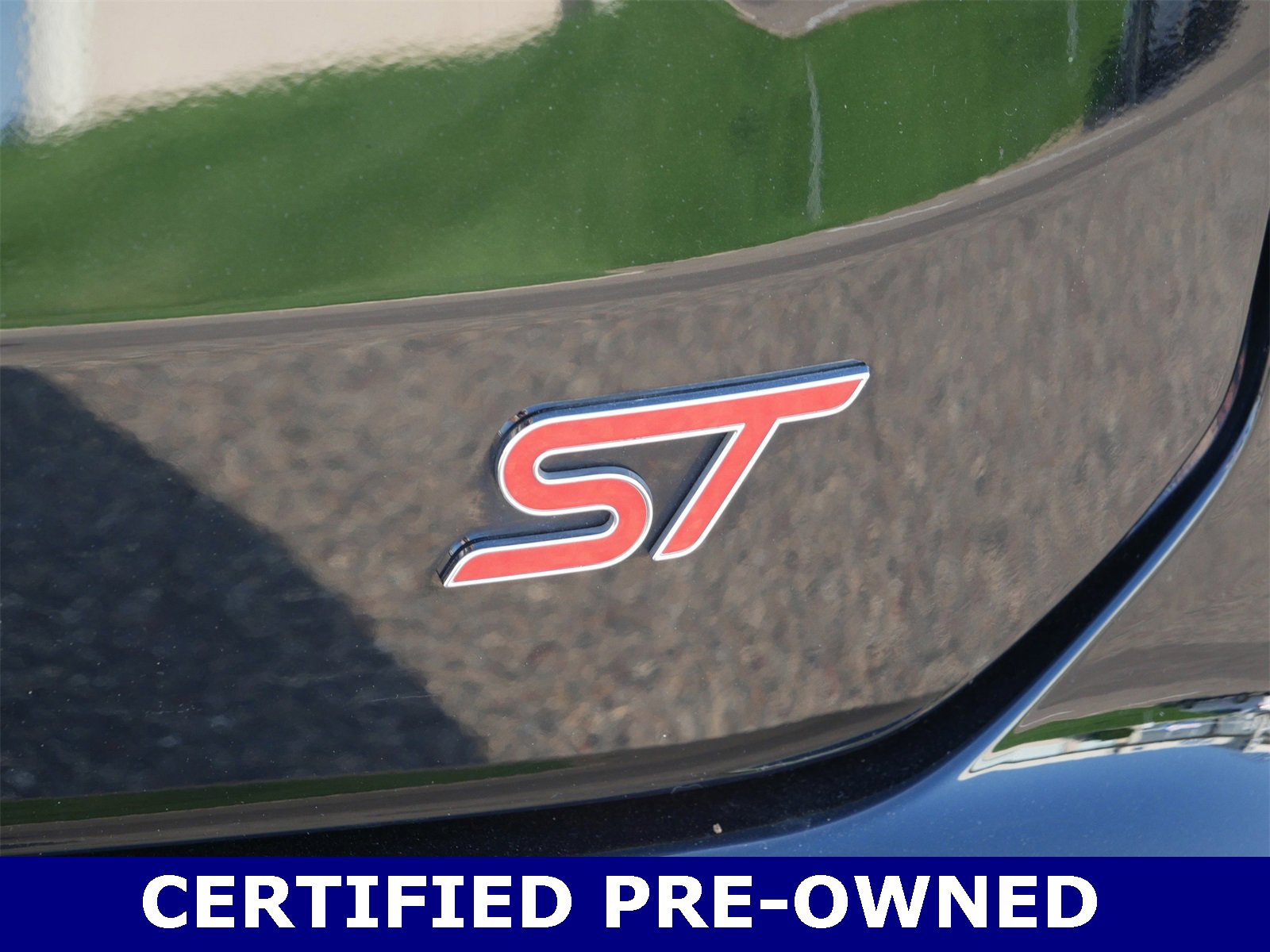 Certified 2022 Ford Edge ST image 9