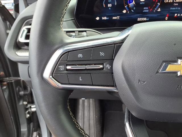 Used 2025 Chevrolet Traverse LT image 22