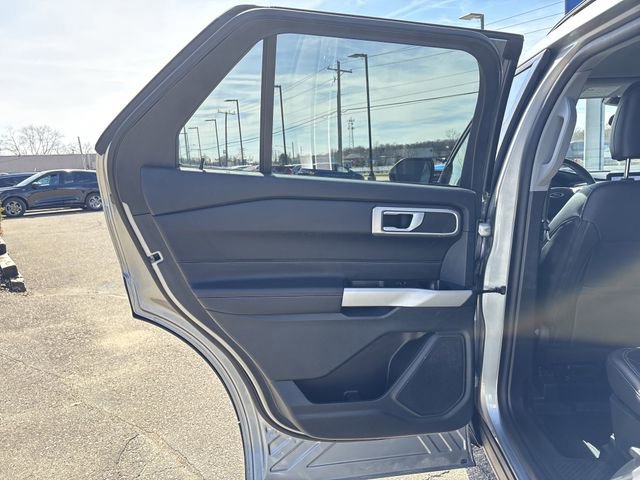 Certified 2023 Ford Explorer XLT w/ Equipment Group 202A image 23